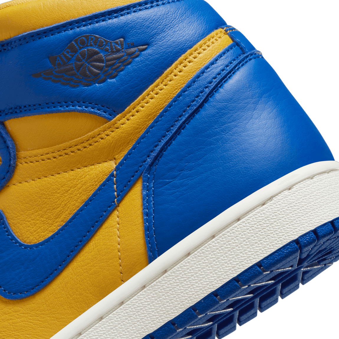 Women's Air Jordan 1 Retro High OG (Varsity Maize/Game Royal-Sail) - Women's Air Jordan 1 Retro High OG (Varsity Maize/Game Royal-Sail) - 