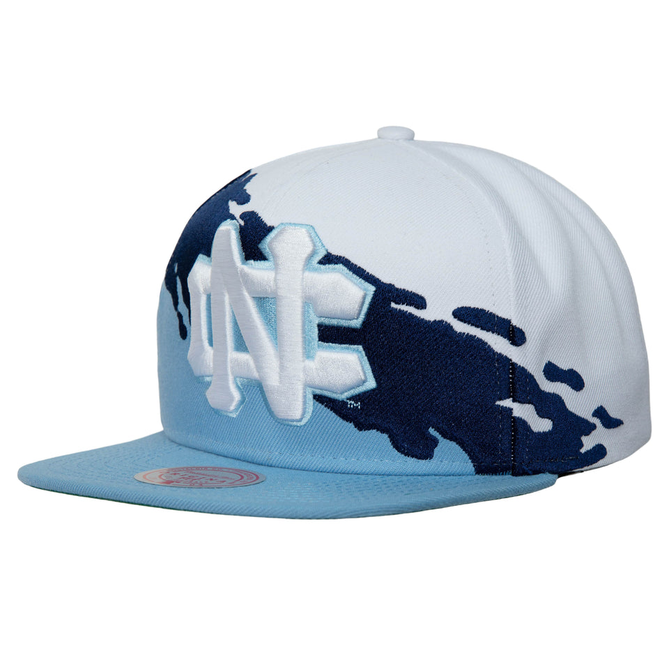 Mitchell & Ness UNC Tarheels NCAA Paintbrush Snapback Hat (White/Blue) - Accessories - Hats